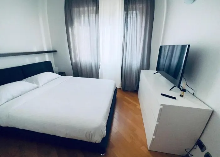 - Station Appartamento Bari